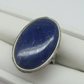 Lapis Lazuli w srebrze - pierścionek