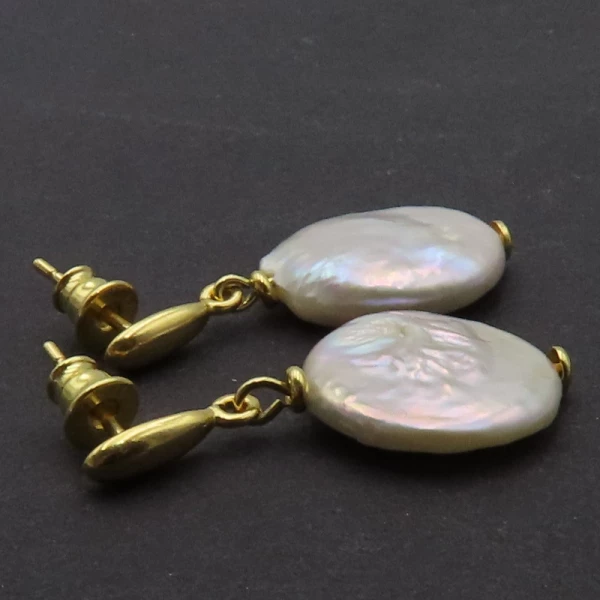 Perła fioletowa Keshi i srebro złocone - kolczyki okrągłe (para)