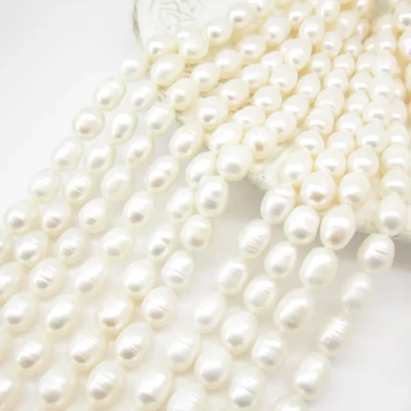 Perły Naturalne Hodowane białe 7-10x7-8 mm ryż (sznurek)