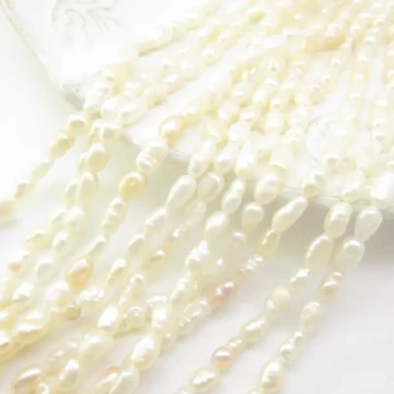 Perły Naturalne Hodowane białe 3-4 mm ryż (sznur)