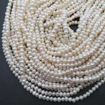 Perły Naturalne Hodowane białe 4-5 mm (sznur)