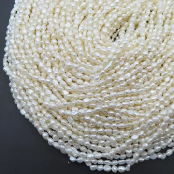 Perły Naturalne Hodowane białe 3-4 mm (sznur)
