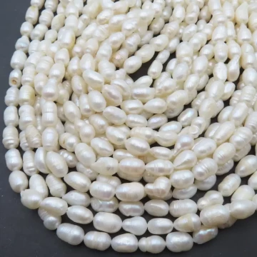 Perły Naturalne Hodowane białe 7-8 mm nieregularne (sznur)