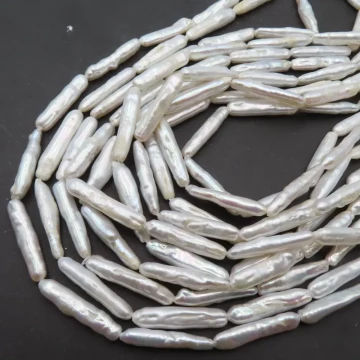 Perły Naturalne Hodowane białe patyczki 6x30 mm (sznur)
