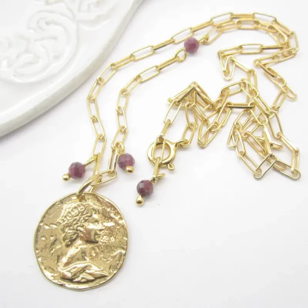 Rubin i srebro złocone - naszyjnik na łańcuszku z monetą