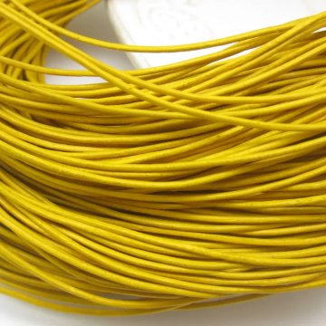 Rzemień skórzany - złocisto-żółty 1 mm / 1 metr 
